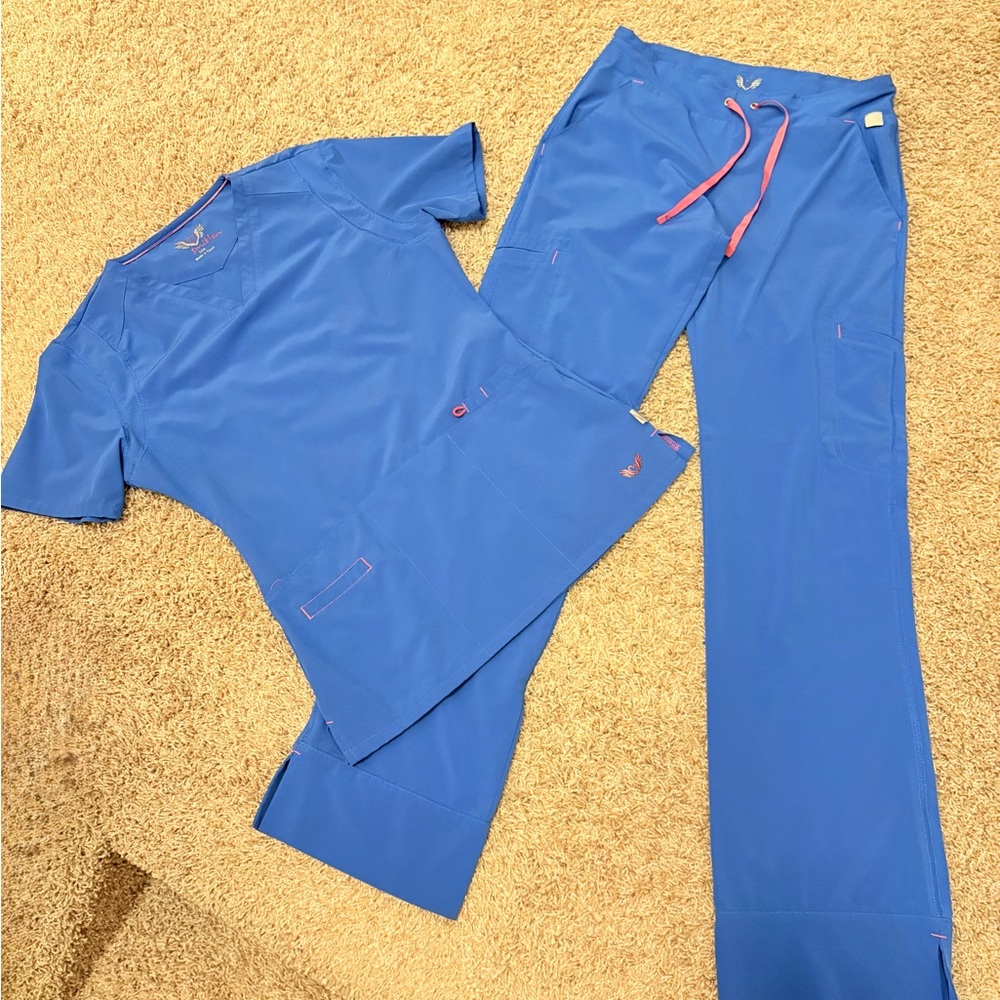 Smitten Blue Scrub Top with Pink Trim set